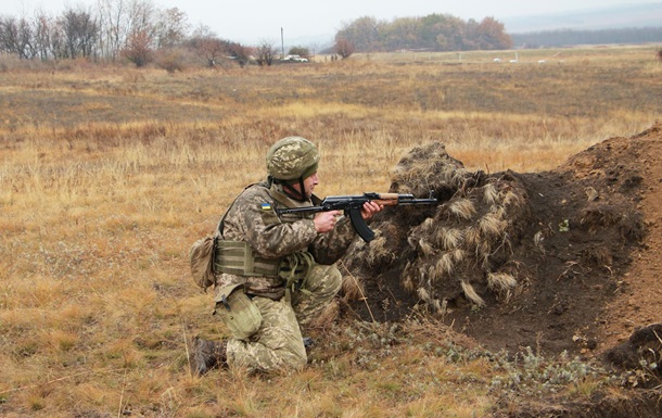 Число нарушений на Донбассе снизилось