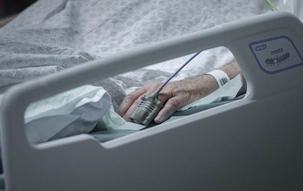 Коронавірус: у Німеччині вперше зафіксували понад 900 смертей за добу