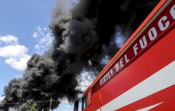 В Италии произошел взрыв на фабрике фейерверков, есть жертвы