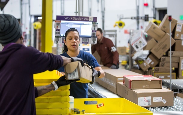 Співробітники Amazon почали страйк у Німеччині
