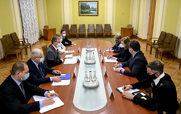 Украина и США обсудили сотрудничество в обороне