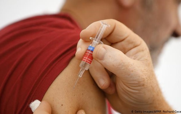 Фальстарт вакцинації: які проблеми виникли у Західній Європі