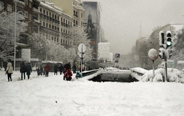 В Іспанії зросла кількість жертв сніжної бурі
