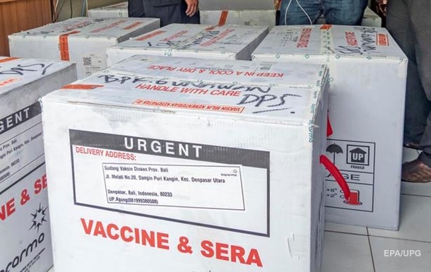 Вакцині Sinovac видали дозвіл на використання