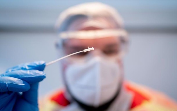 У ФРН уперше офіційно підтвердили виявлення мутації коронавірусу з ПАР