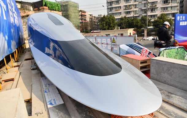 В Китае испытали поезд на магнитной подушке