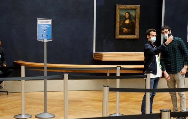 Пандемія та мистецтво: відвідувачів Лувру минулого року поменшало на 70 відсотків