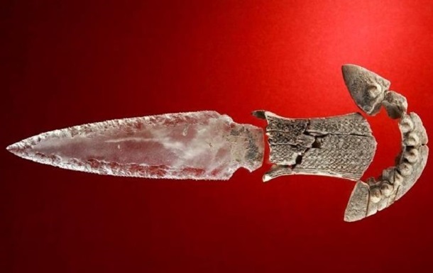 В Іспанії знайшли 5000-річний кришталевий кинджал