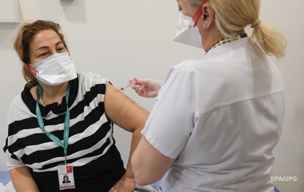 Норвегія змінить стратегію COVID-вакцинації