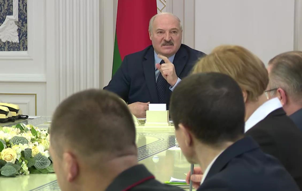 Лукашенко назвав відміну протестів у Білорусі і РФ