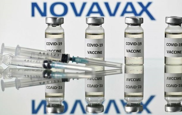 У Novavax заявили про готовність нової вакцини від коронавірусу