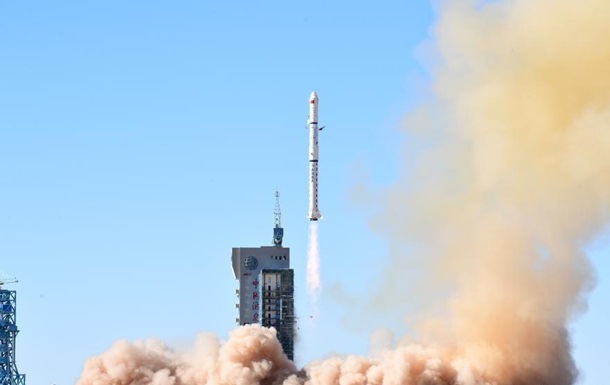 Китай запустил группу спутников дистанционного зондирования Земли