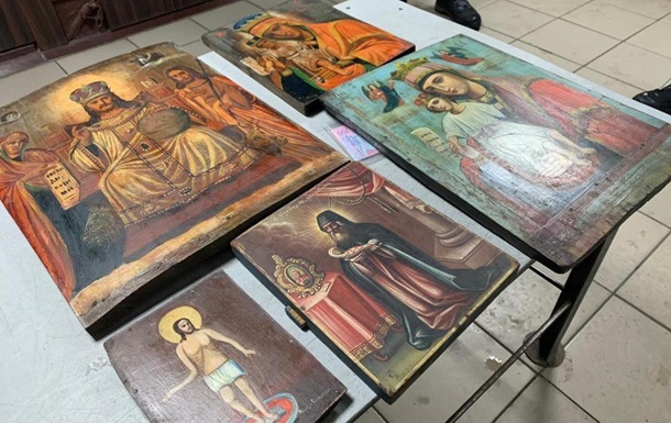 Жительницу Запорожья задержали за контрабанду икон в РФ