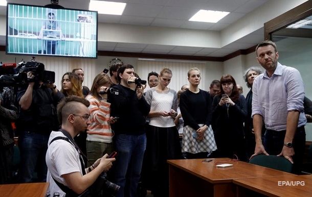 Протести підуть на спад. ЗМІ про суд над Навальним