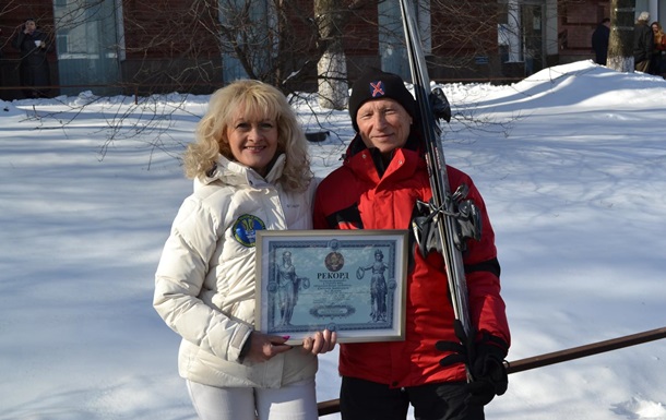 Житель Черкас у 87 років на лижах встановив рекорд у Буковелі