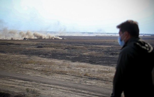 Зеленський затвердив допуск іноземних військ на територію України
