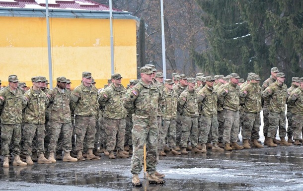 В Україні працюють військові інструктори з дев яти країн - Генштаб