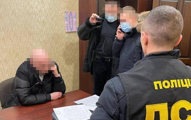 Заступника директора Украероруху підозрюють у шахрайстві на $100 тисяч