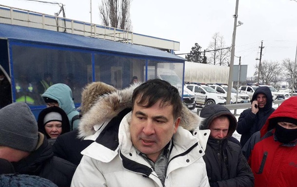 В Одессе с участием Саакашвили перекрыли трассу 