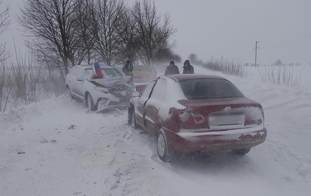 У Вінницькій області патруль поліції потрапив в ДТП