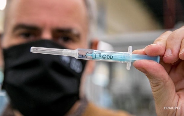 У Греції чоловік помер через вісім хвилин після COVID-вакцинації