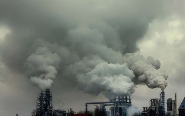 Законопроект о разрешениях на выбросы ударит по промышленности