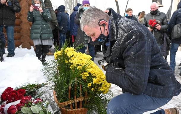 В Киеве почтили память Героев Небесной сотни
