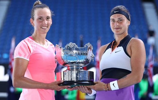 Соболенко и Мертенс выиграли парный разряд на Australian Open