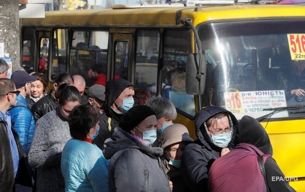 В Україні заборонили пасажирські перевезення в червоних зонах карантину