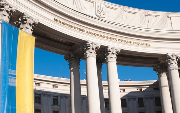 Украина, в конце концов, вводит санкции против австрийской компании из-за театра в Крыму
