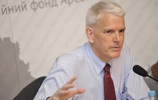 Байден готов направлять Украину к реформам - посол
