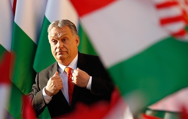 Партія Орбана вийшла з найбільшої фракції в Європарламенті