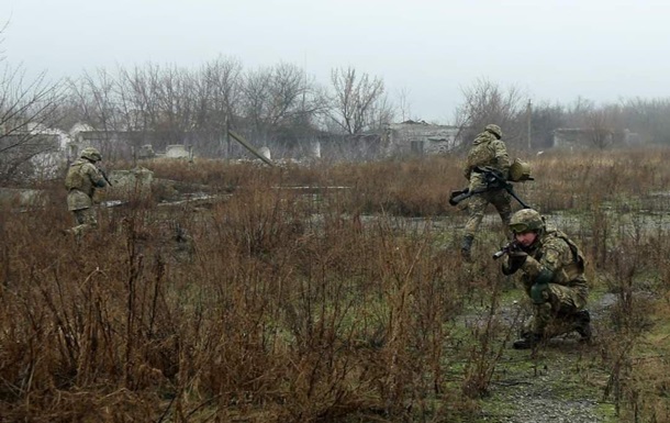 На Донбассе ранен боец ВСУ