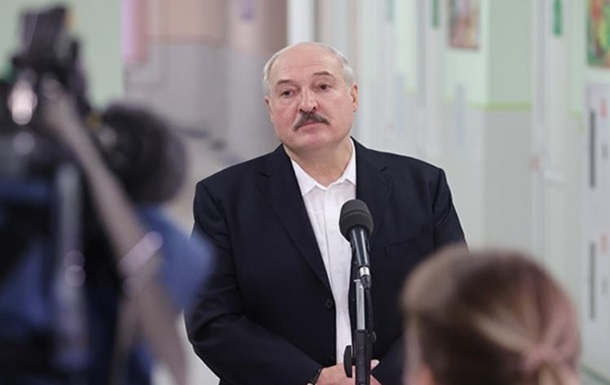 Лукашенко заявив про виявлення арсеналу з тротилом і пластидом