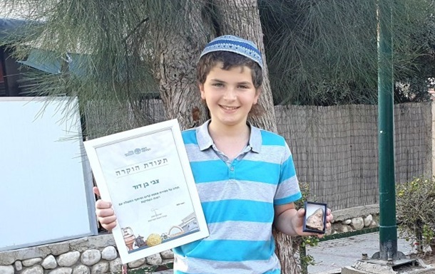 В Израиле мальчик нашел древнюю статуэтку