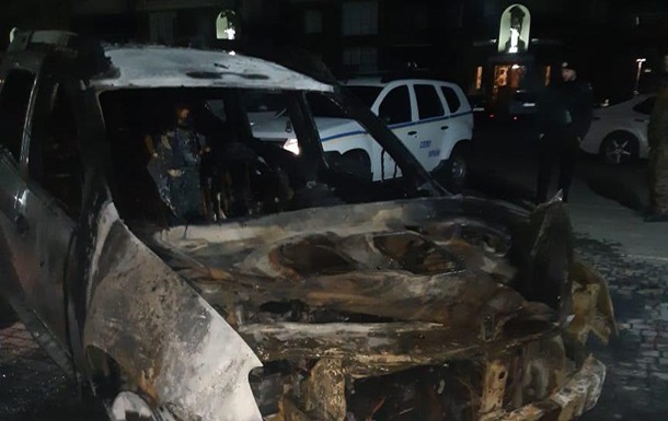 Під Одесою спалили автомобіль сім ї активістів