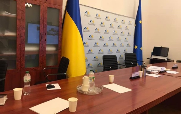 Українська делегація покинула засідання ТКГ