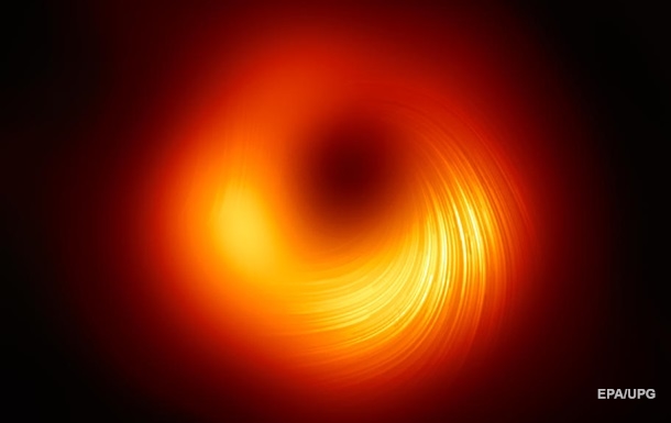 Телескоп Horizon показал второе фото тени черной дыры