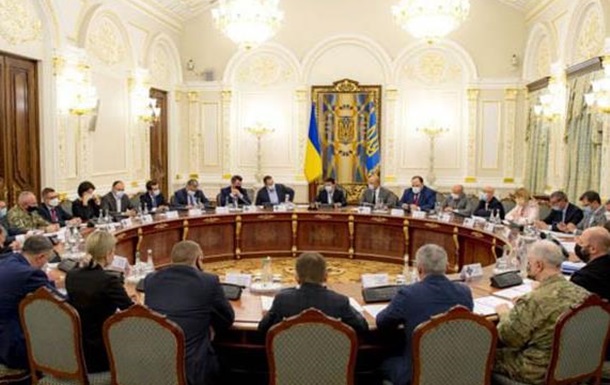 СНБО ввел санкции против российских чиновников и компаний
