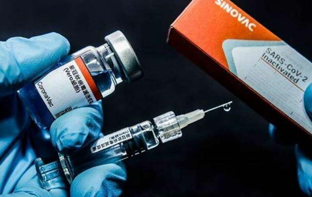 Степанов оцінив якість вакцини Sinovac