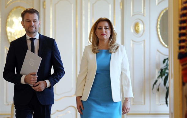 Президент Словаччини прийняла відставку прем єра через скандал з Супутником