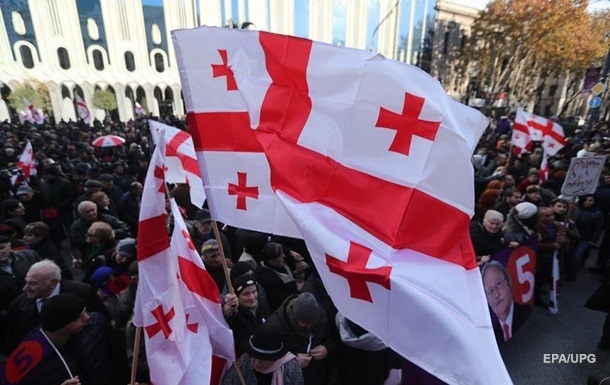 У Грузії опозиція анонсувала постійні акції протесту