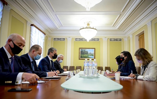 В ОП з послом Канади обговорили ситуацію на Донбасі