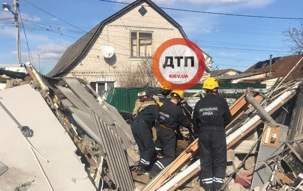 У Києві вибухом зруйновано два приватних будинки - ЗМІ