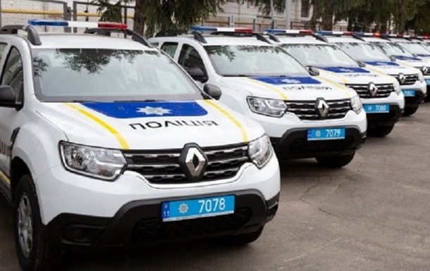Нацполіція придбала сотню автомобілів Renault Duster