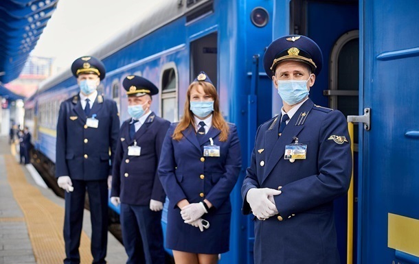В Киеве проверяют соблюдение пассажирами поездов требований карантина