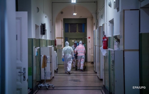 У лікарні потрапили понад 5 тисяч українців з COVID