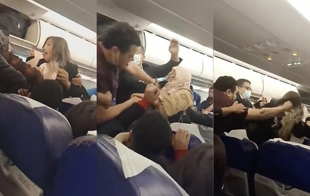 В Турции драка пассажиров самолета попала на видео