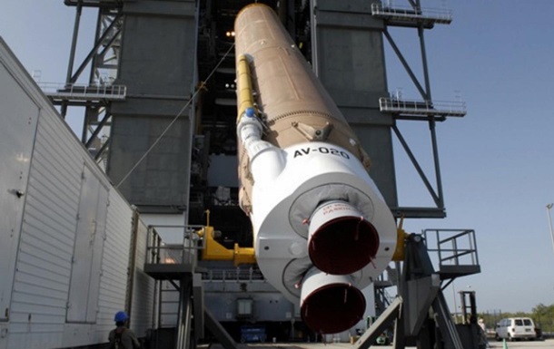 Роскосмос отправляет последнюю партию ракетных двигателей в США