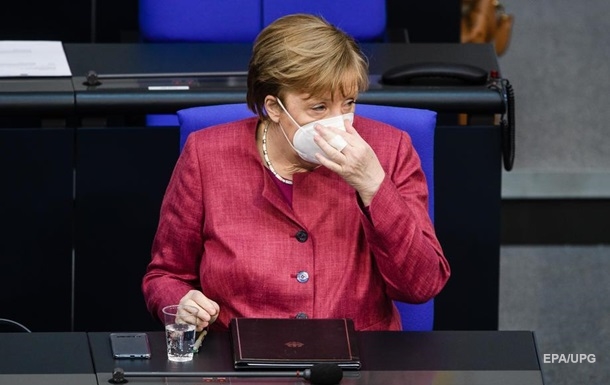 Меркель зробила щеплення вакциною AstraZeneca